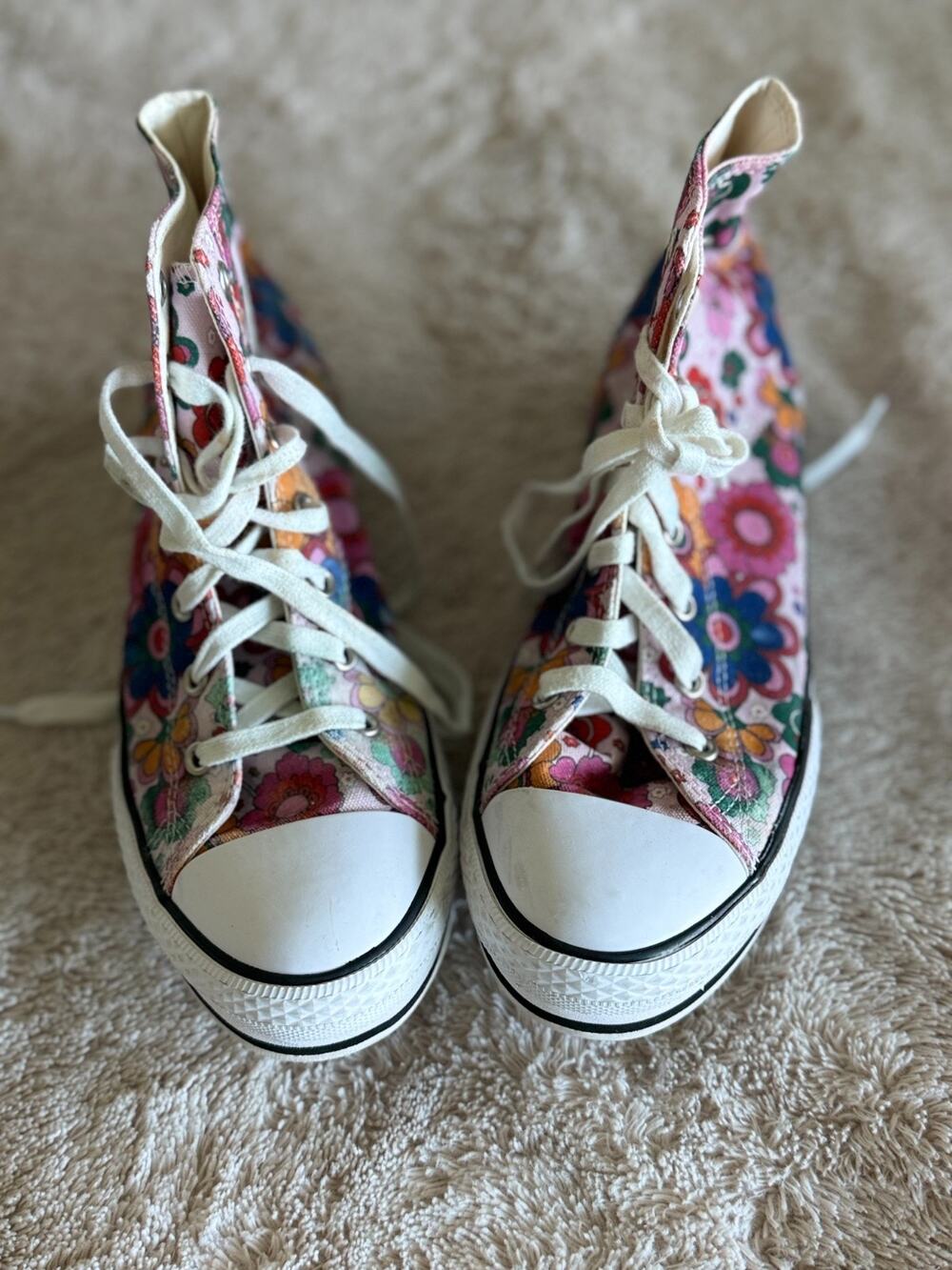 Converse Chuck Taylor All Star Platform EVA Hi "Girls Unite US 6